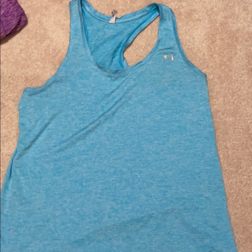 Under armour tank